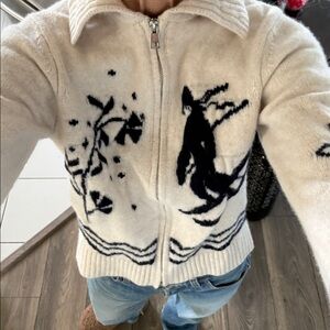Vintage Women's ski Cream and Black Cardigan Sweater